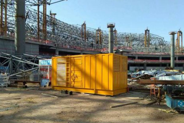 曹县发电机出租如何判断空气滤清器是否需要更换？